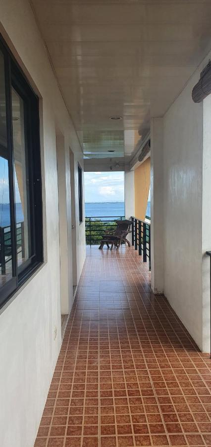 Lola's * Lapu-Lapu City