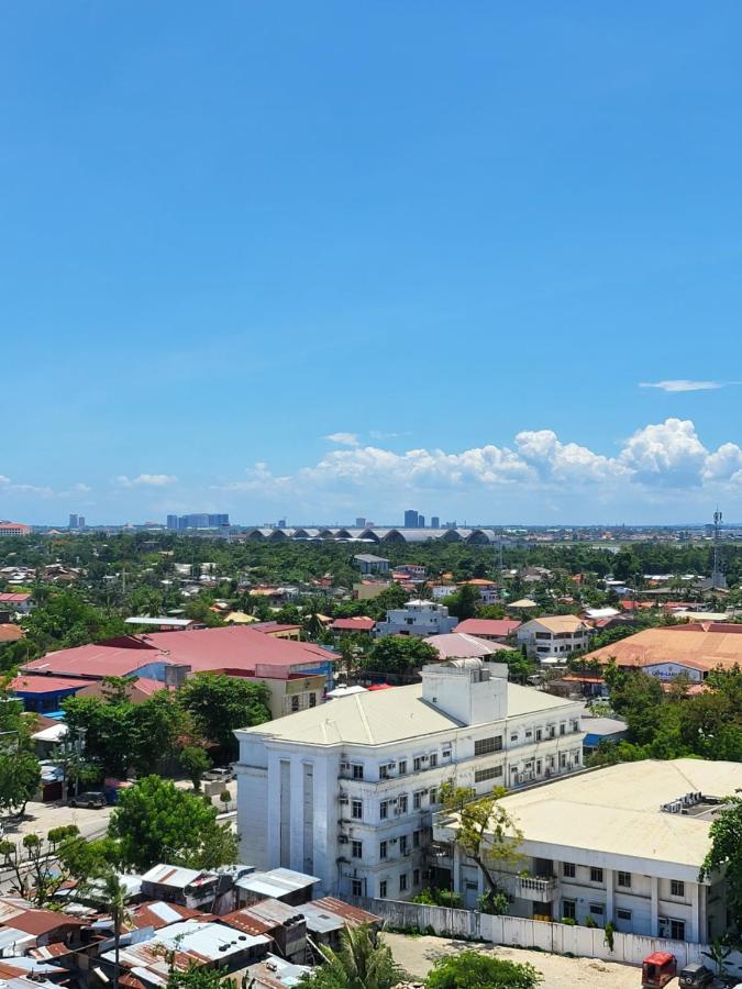 Sempre Premier - Mactan Airport Hotel Lapu-Lapu City