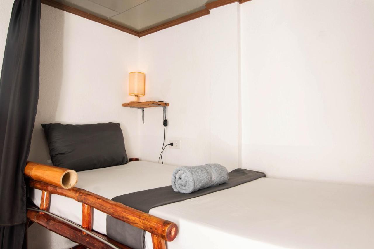 Hostel Ohlala Moalboal
