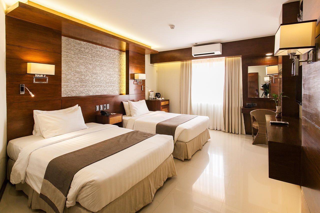 Cebu White Sands And Resort 4*