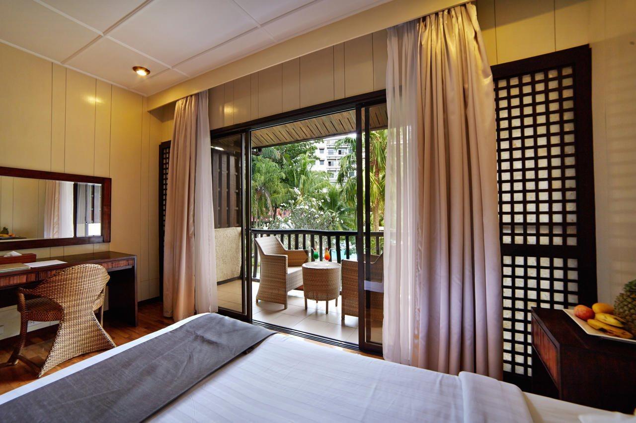 Resort Cebu White Sands And