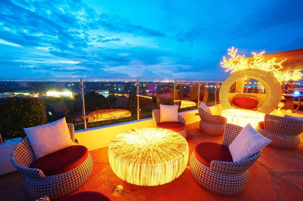 Cebu White Sands And Resort 4*