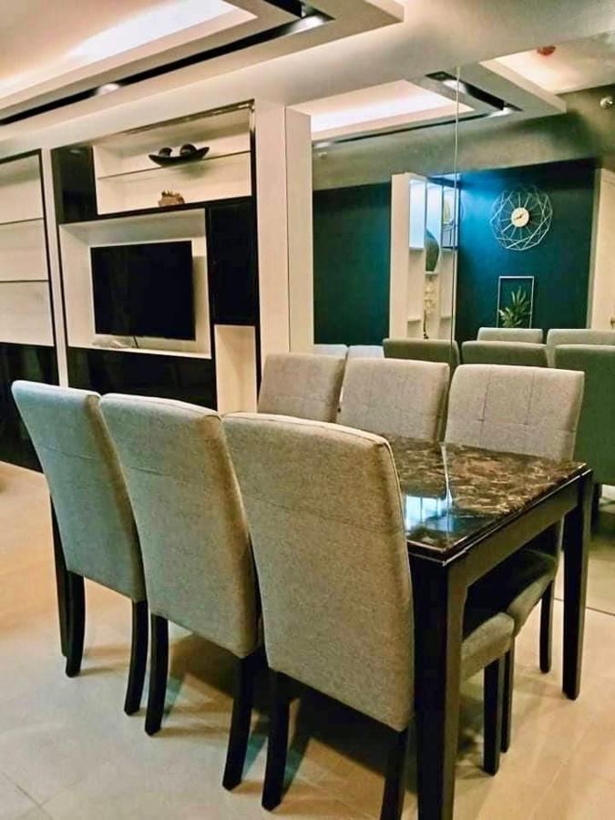 Aparthotel Avida-riala Tower 2, 3 New & Stylish & 1br *