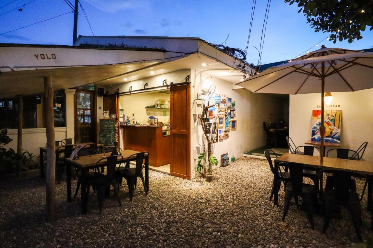 Ocean Breeze By Daily Sweet Hostel Moalboal