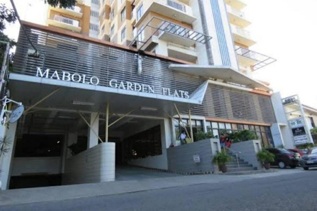 Budget For 5 Mabolo Garden Flats 20th Floor Apartment Cebu