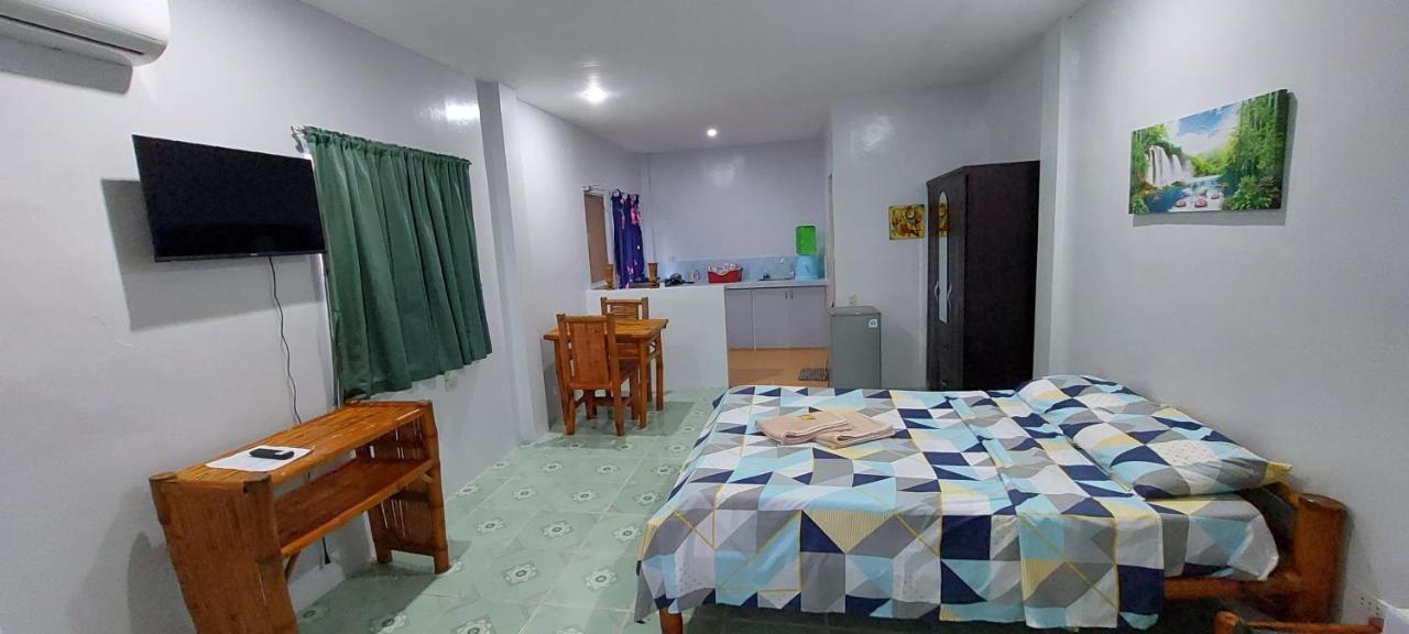 Genna's Tourist Guest house Santa Fe (Cebu)