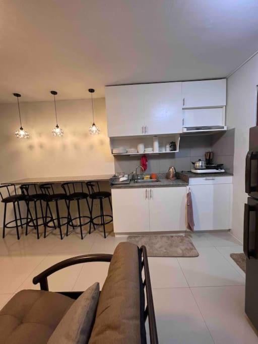 Chavid Town House Has Two Bedrooms * San Fernando (Cebu)