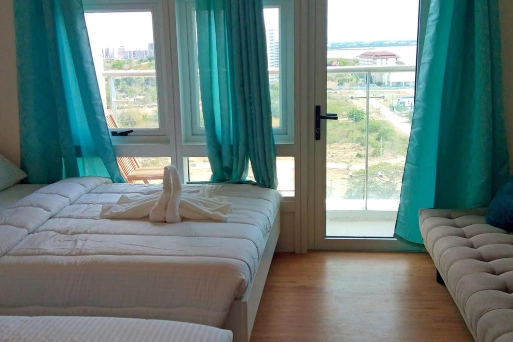 Relaxing With Sea View At Arterra