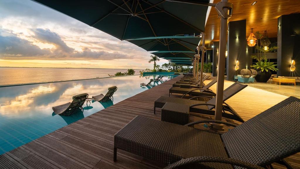 Resort The Reef Island Mactan, Cebu