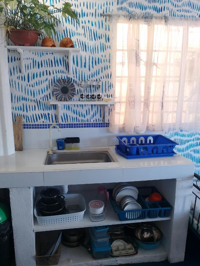 Little Sanity House * Daanbantayan