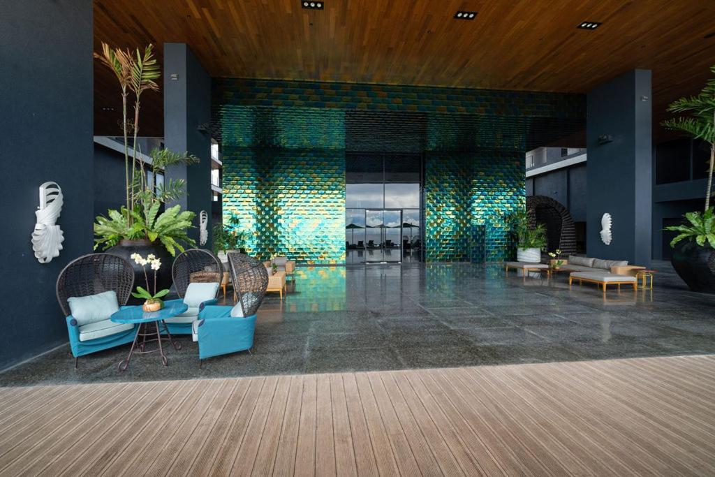 Resort The Reef Island Mactan, Cebu 5*