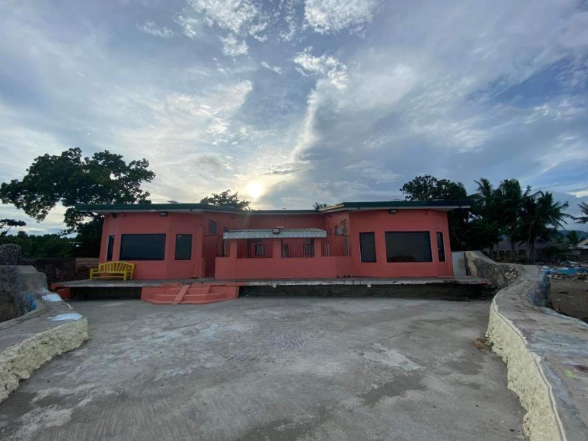 Scott's Seaview Bed & Breakfast Danao (Cebu)