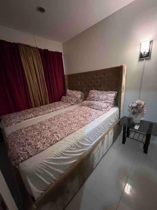 Chavid Town House Has Two Bedrooms San Fernando (Cebu)