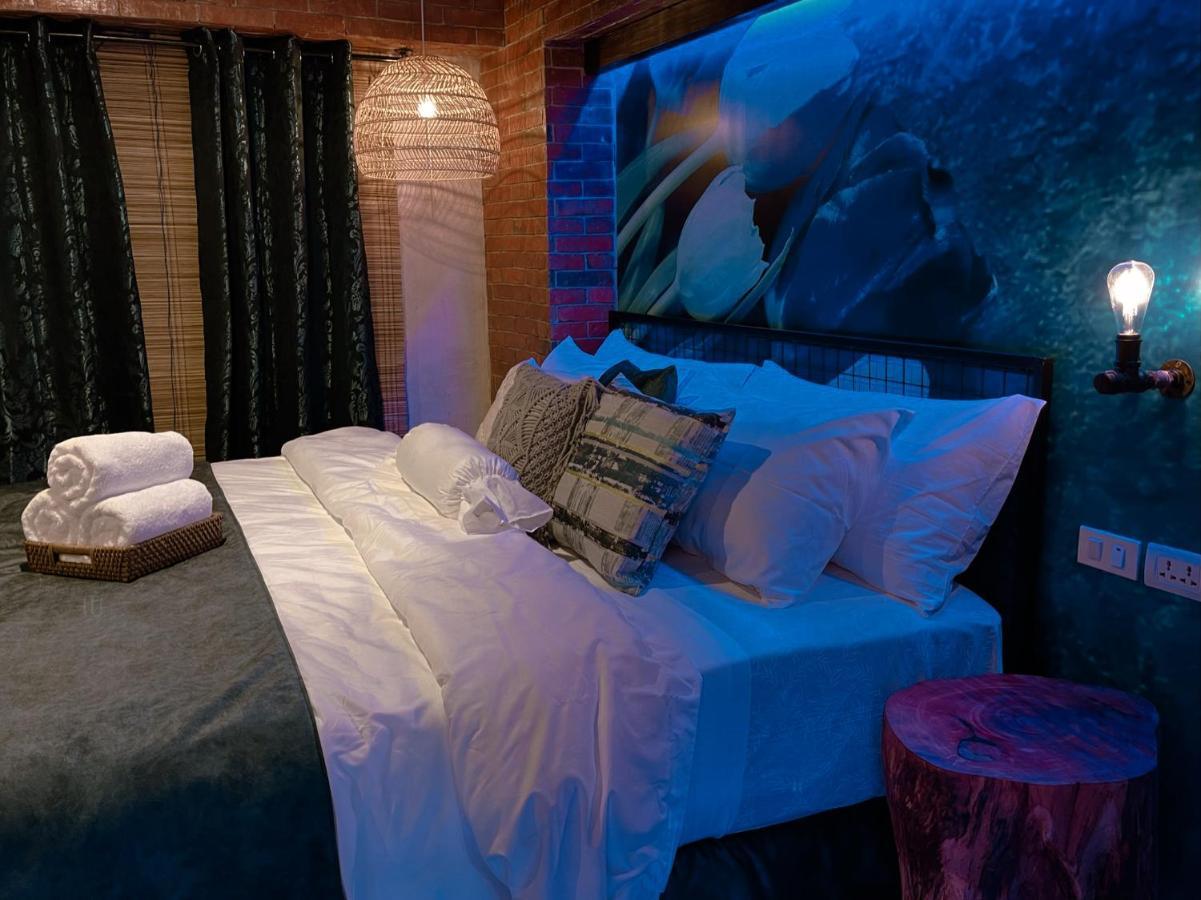 Blue Tulip - 4mins From Mactan Airport Hotel