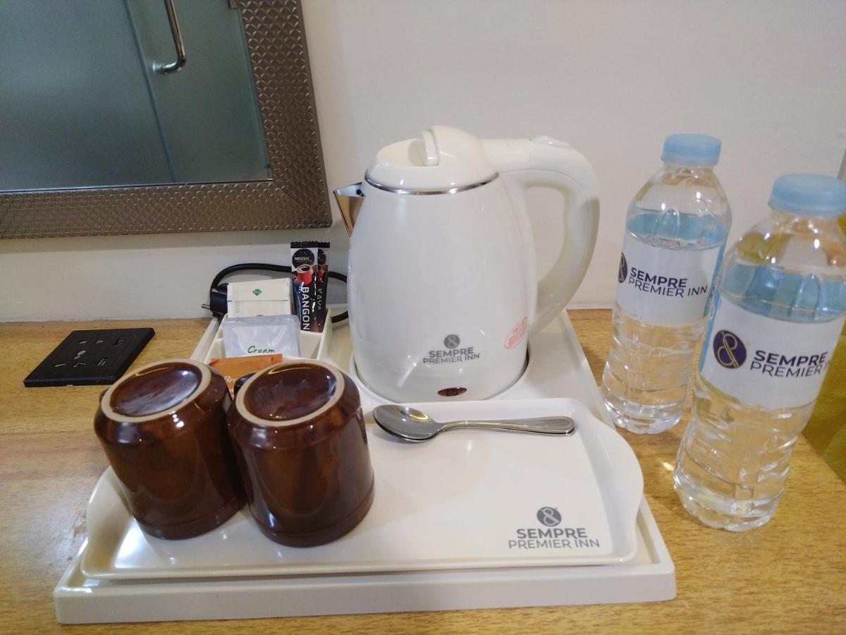 Hotel Sempre Premier - Mactan Airport