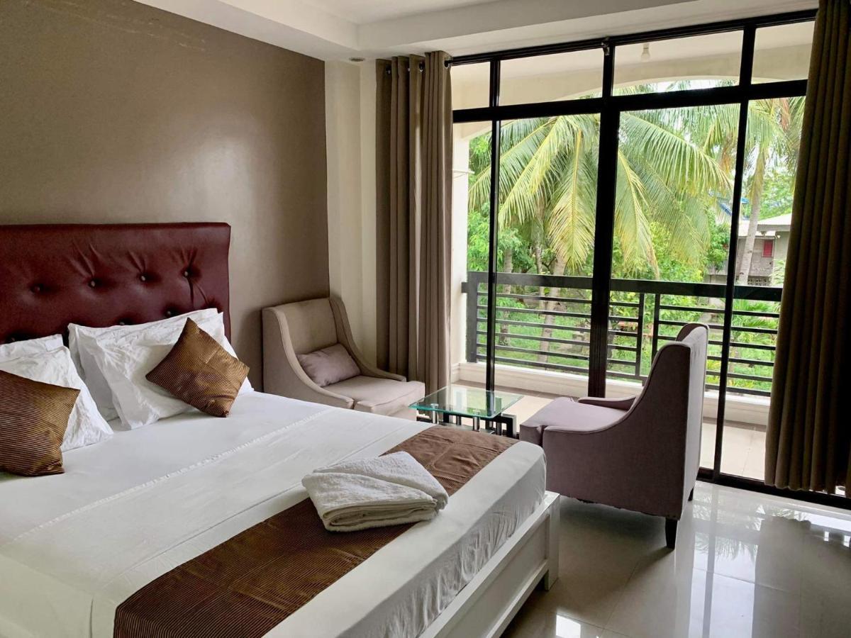 Hotel Adelaida Pensionne Santa Fe (Cebu)