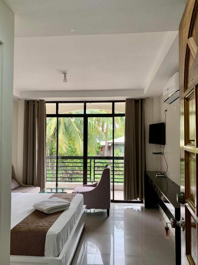 Hotel Adelaida Pensionne Santa Fe (Cebu)