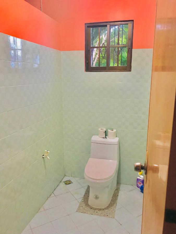 Sandra's House Bahay sa kanayunan Oslob