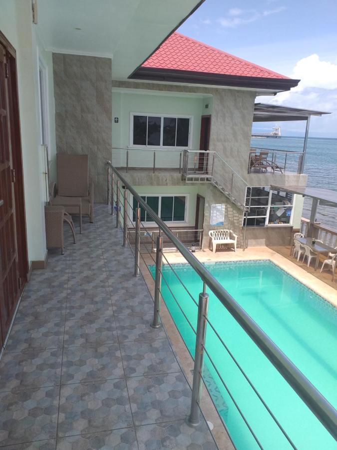 Ocean Breeze Resort