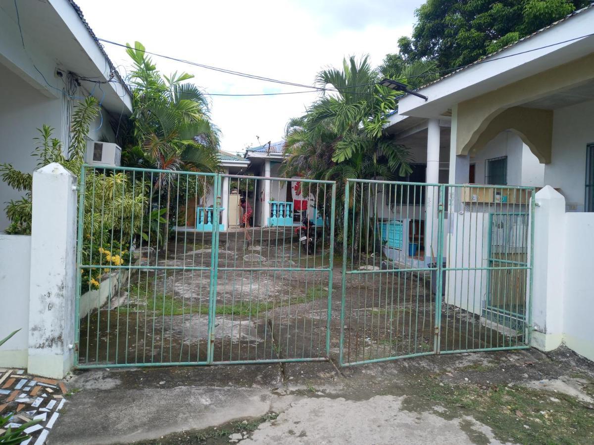Rosita's Cottages Near The Beach bahay-panuluyan Moalboal
