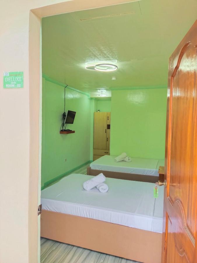 Dosdos Bed & Breakfast Pooc