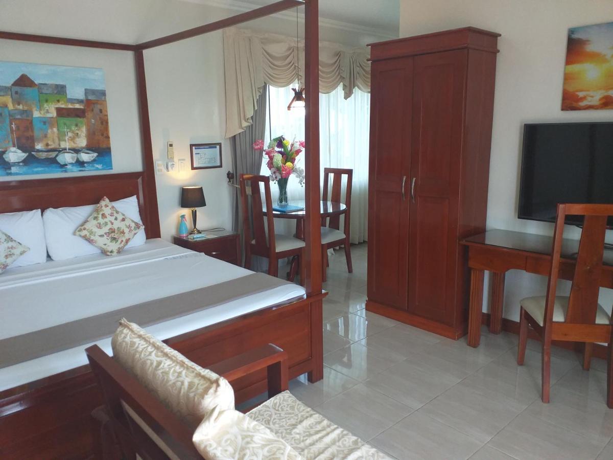 Ocean Breeze 3*