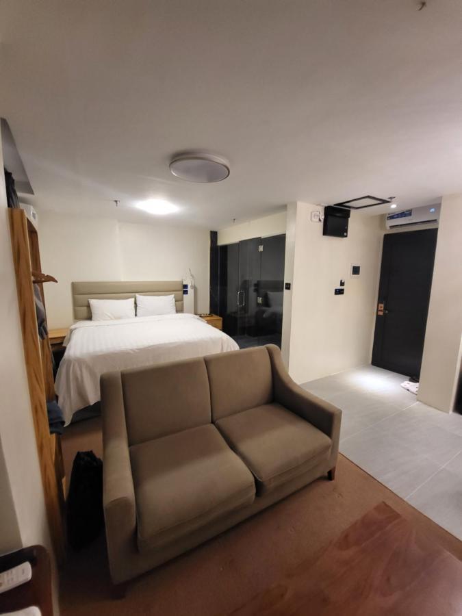Sempre Premier - Mactan Airport Hotel Lapu-Lapu City