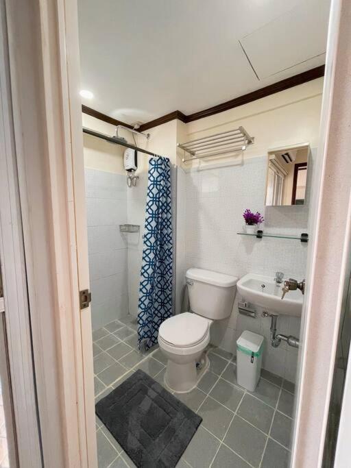 Yami's Pad At Mactan Oasis Garden