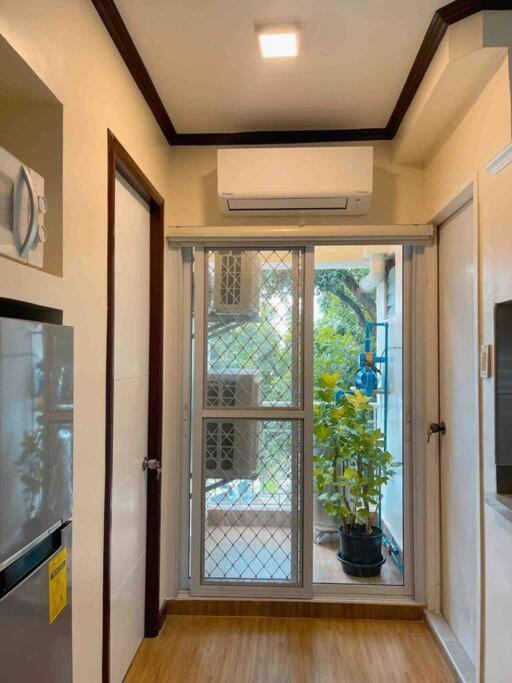 Yami's Pad At Mactan Oasis Garden Lapu-Lapu City