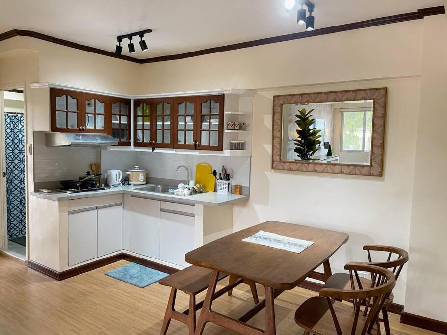 Yami's Pad At Mactan Oasis Garden