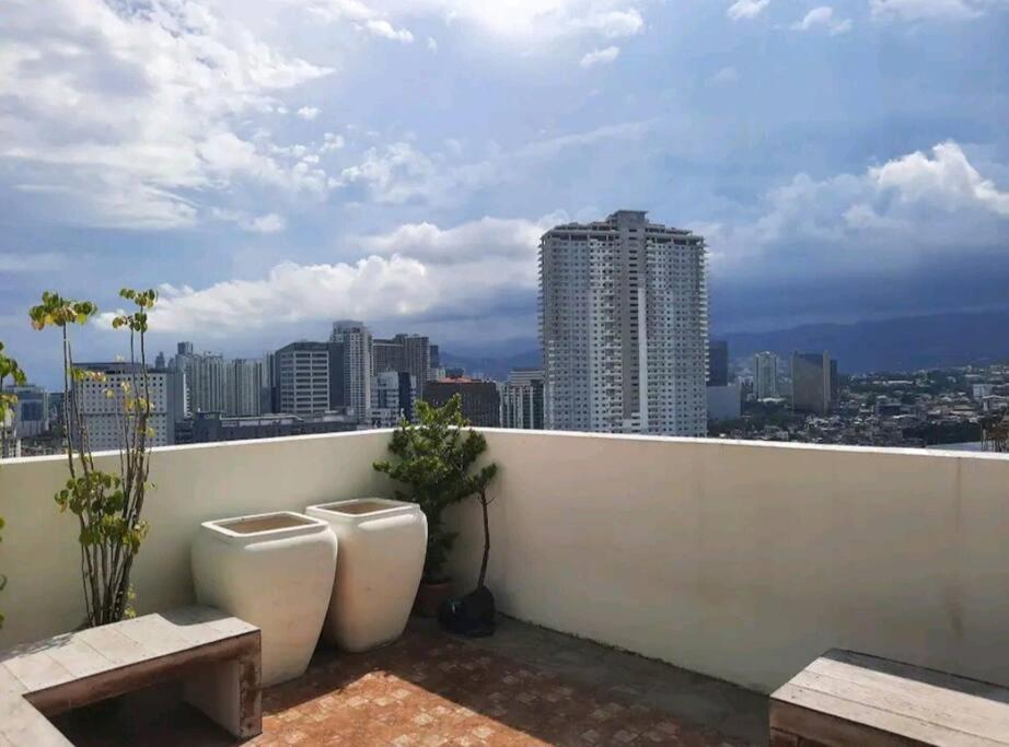 Budget For 5 Mabolo Garden Flats 14th Floor Apartment *