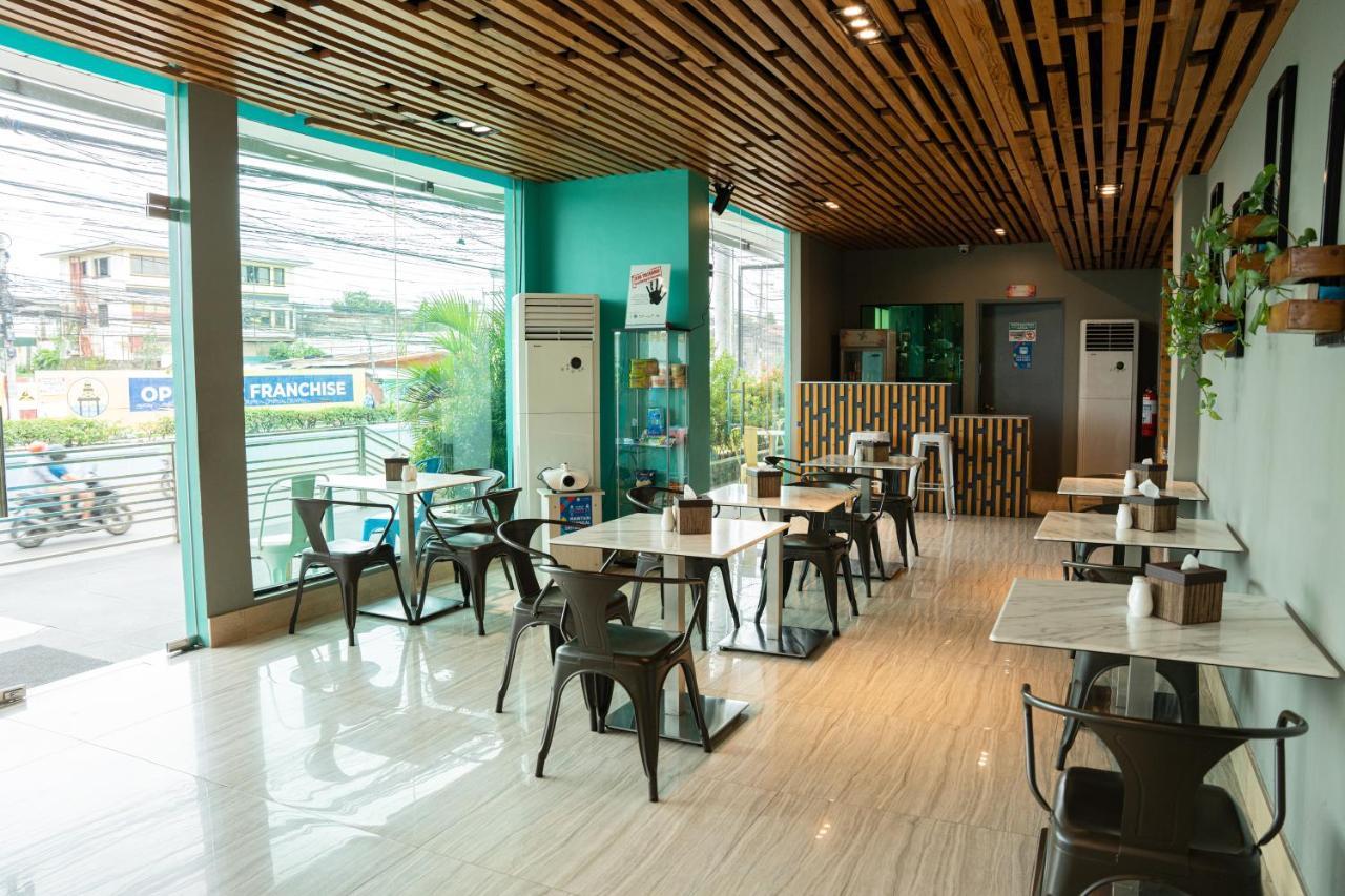 Felicity Island Hotel
