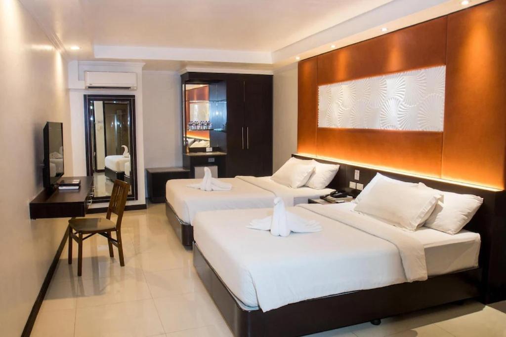 M Citi Hotel