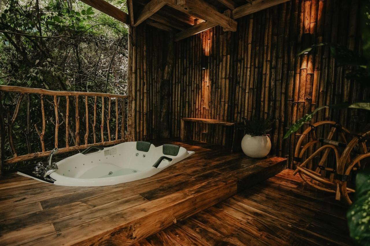 Treehouse De Valentine * Balamban