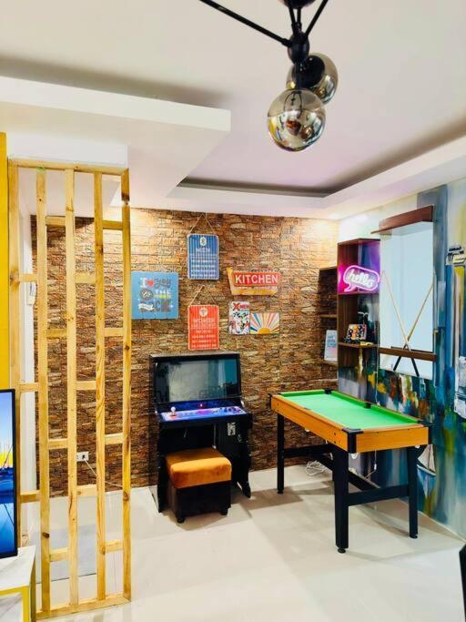 Apartment Townhouse With Game Area And Access To Swimming Pool San Fernando (Cebu)