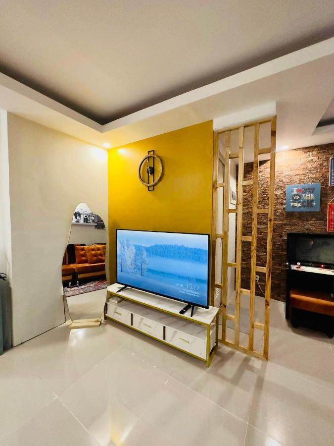 Apartment Townhouse With Game Area And Access To Swimming Pool *