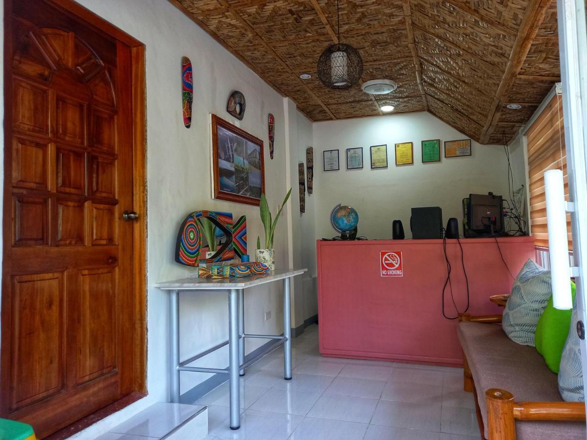 Homestay Deljohn *