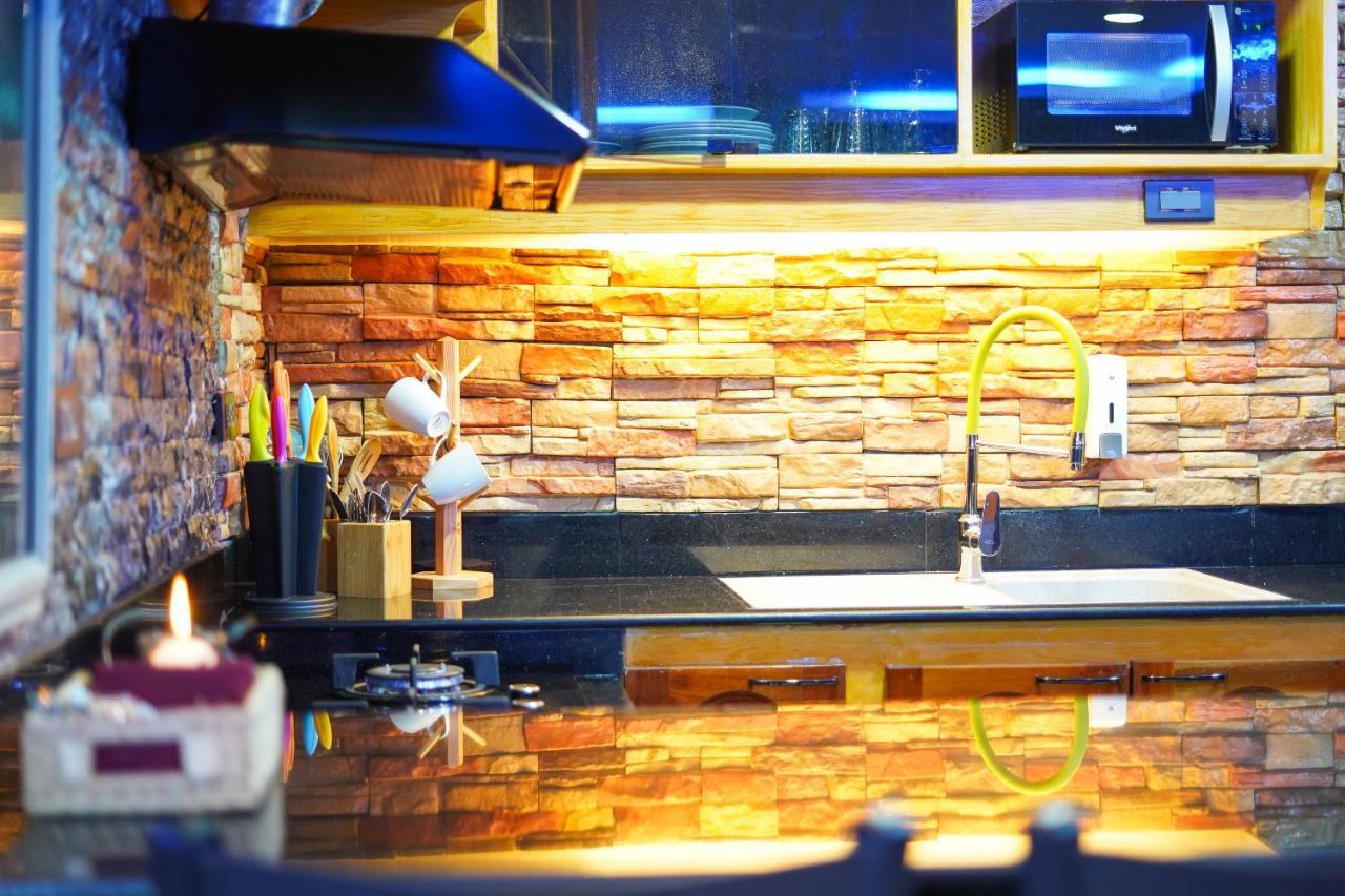 Apartment Clockworkorange Luxury Lapu-Lapu City