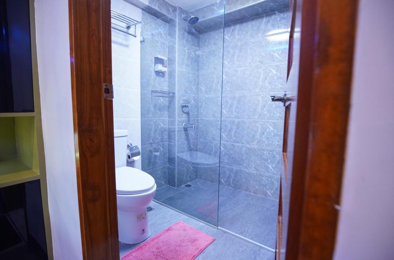 Clockworkorange Luxury Apartment Lapu-Lapu City