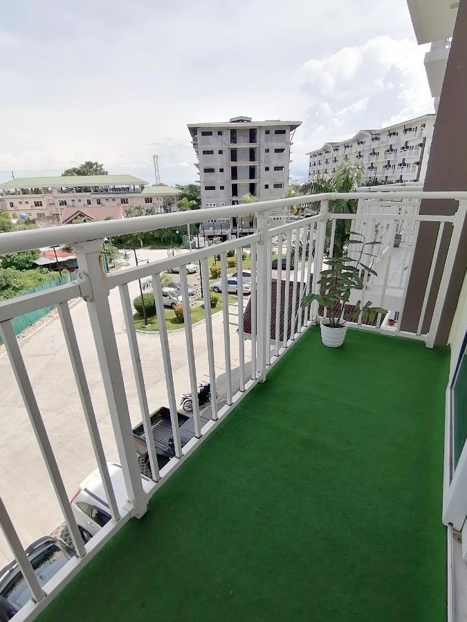 Azur Suites: Stylish Airport Retreat With Netflix And Luxe Pool Lapu-Lapu City