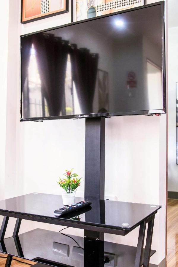 2 Bedroom ~ 5 Minutes To Grand Mall Liloan