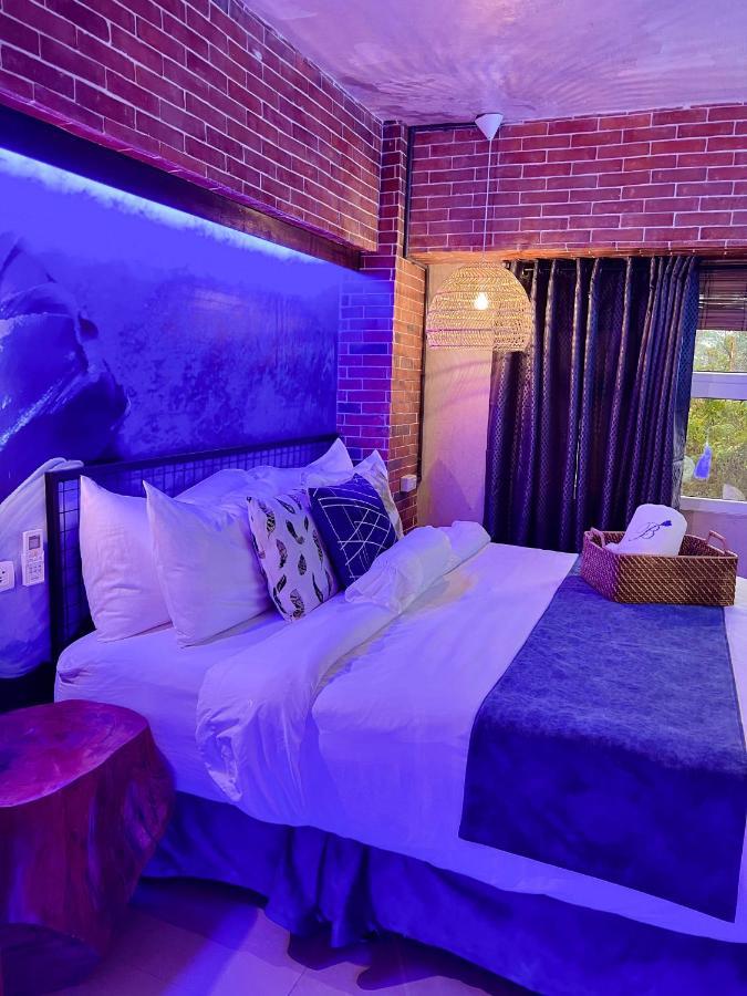 Blue Tulip - 4mins From Mactan Airport 5*