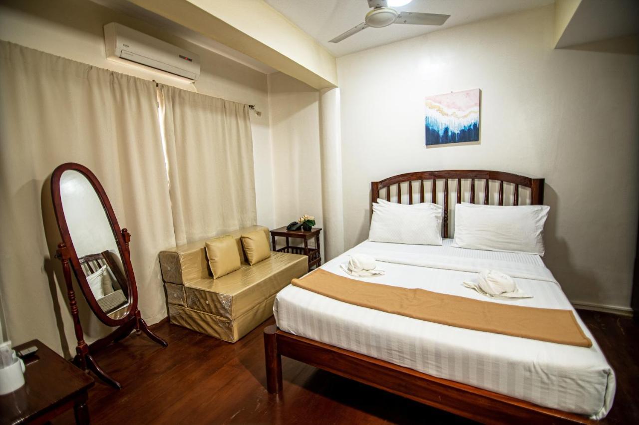 Hotel Kiwi