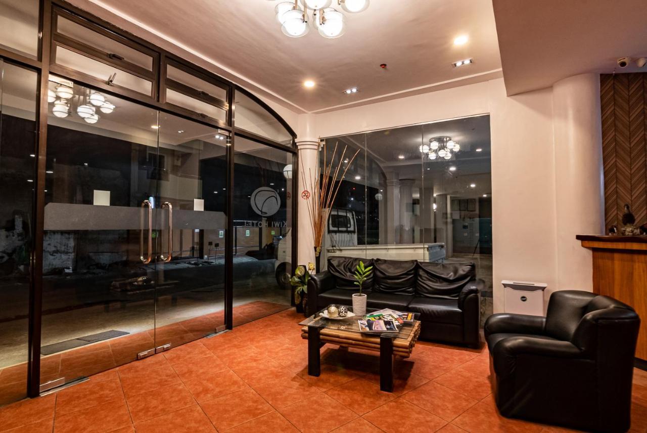 Hotel Kiwi 2*