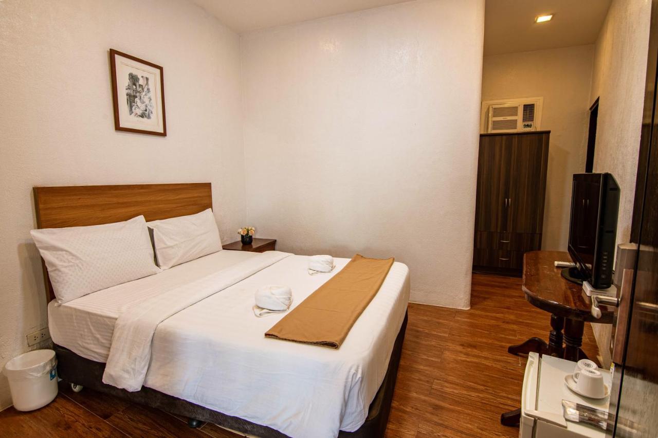 Hotel Kiwi