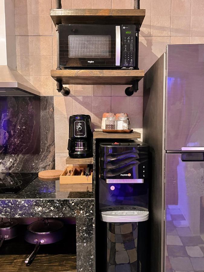 Clockworkorange Luxury Suites With Netflix Lapu-Lapu City