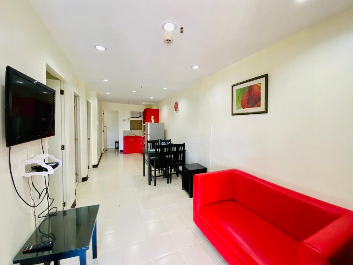 Strawberry Residences Aparthotel Cebu