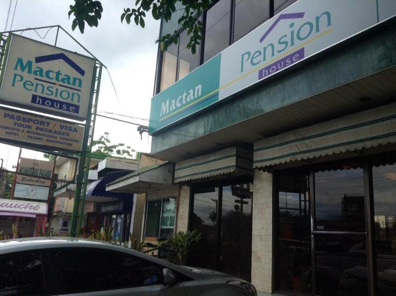 Hotel Mactan House 2*