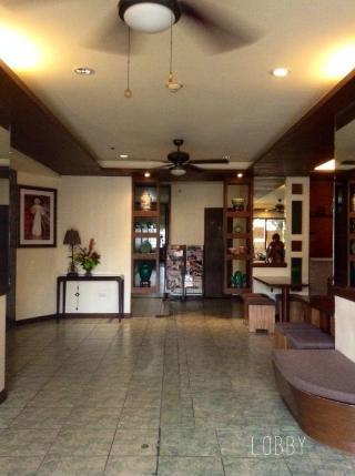 Mactan House Hotel 2*