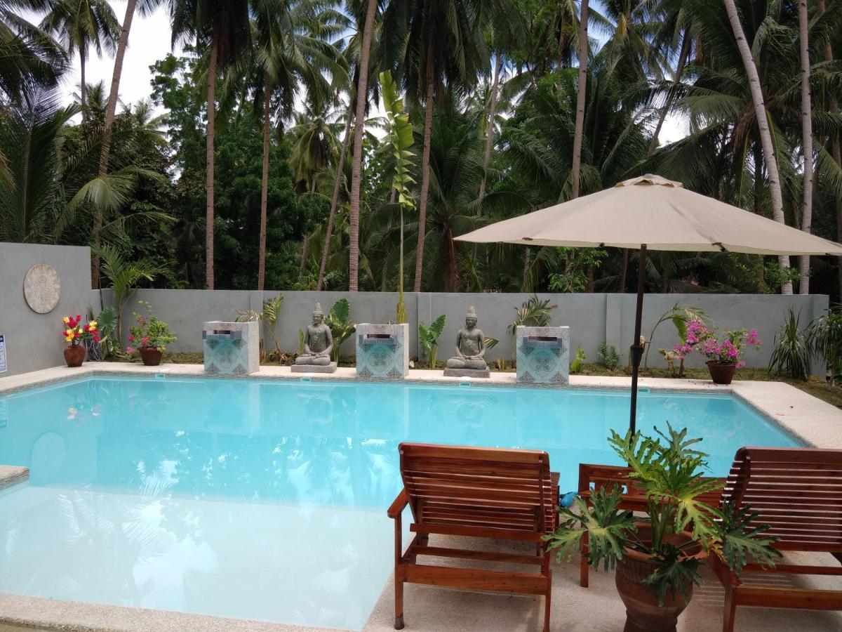 Bahay bakasyunan House Banaba Tree *
